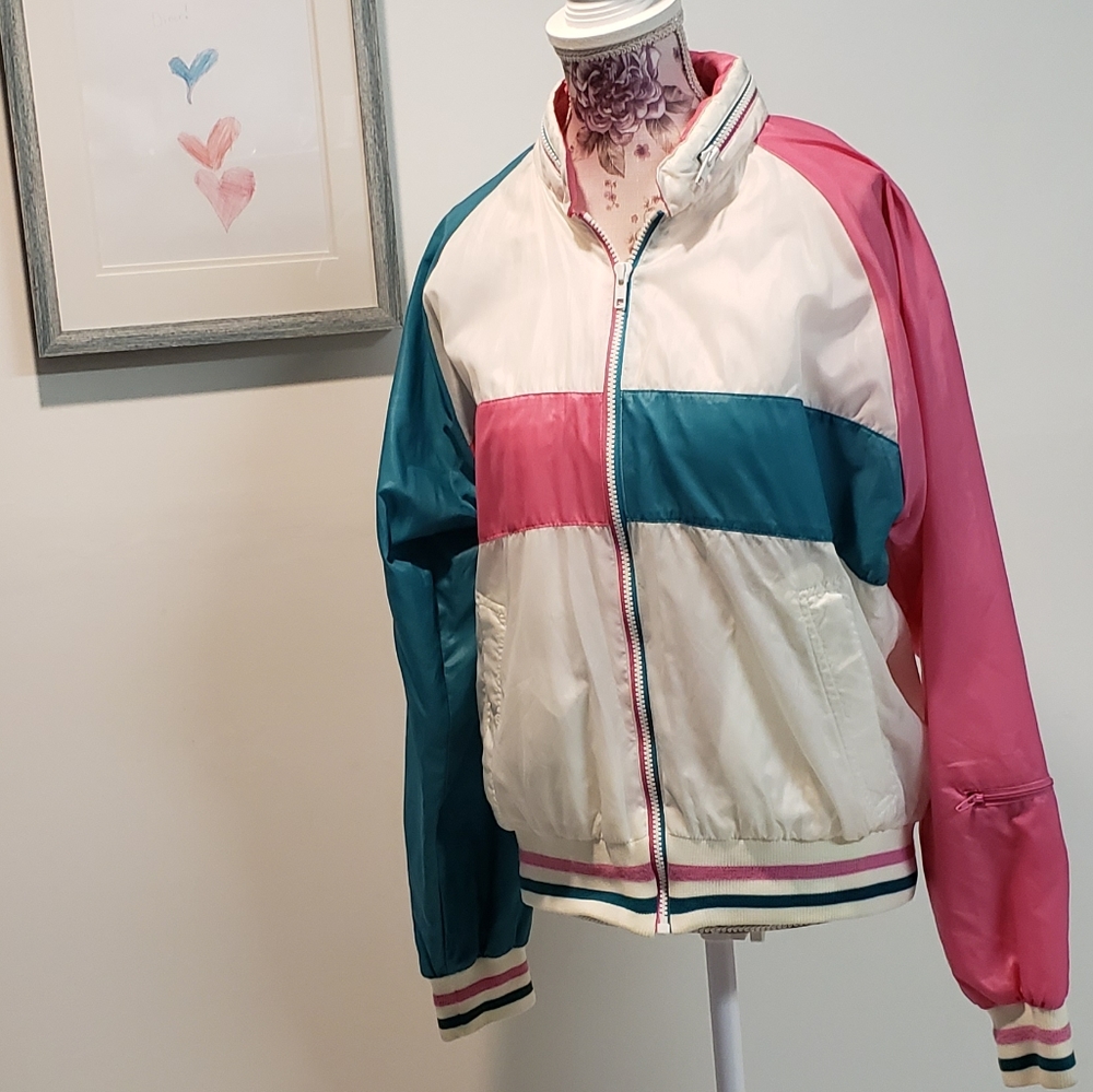 Lamode Windbreaker Jacket